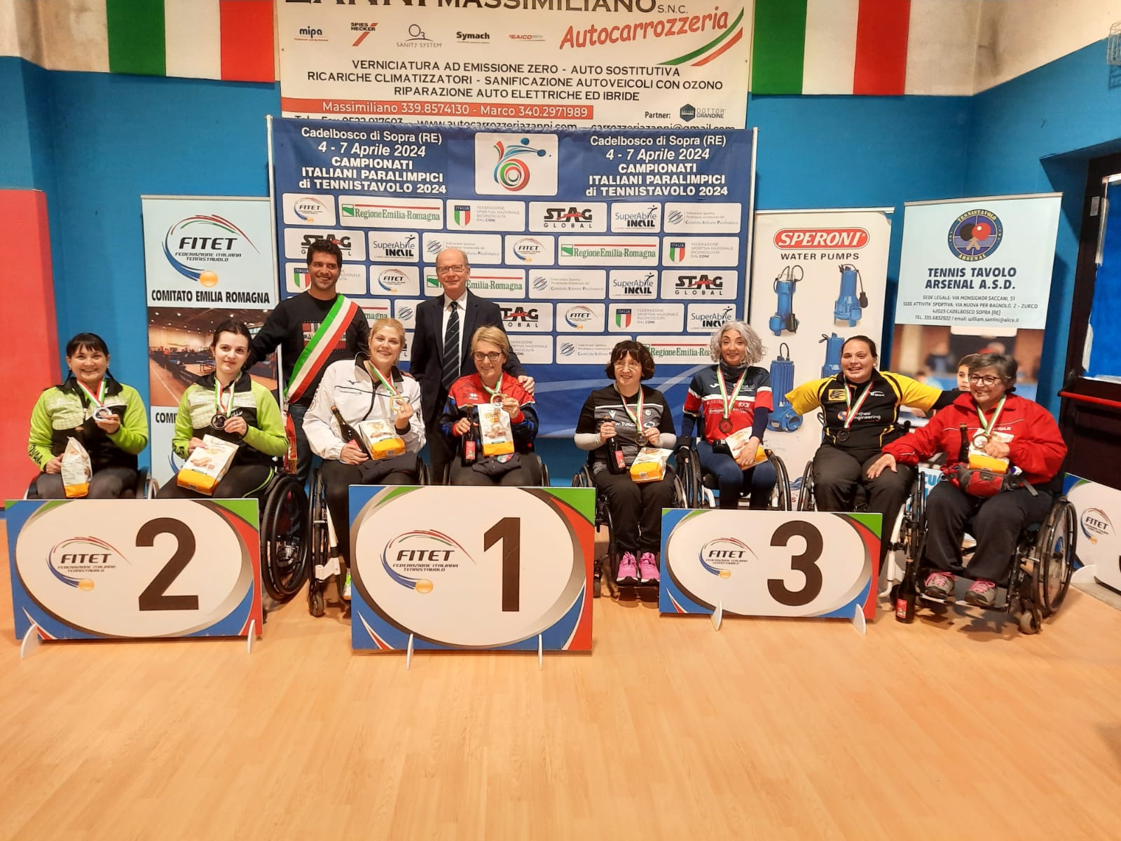 Campionati Italiani Paralimpici di Cadelbosco 2024 podio del doppio femminile di classe 1 5