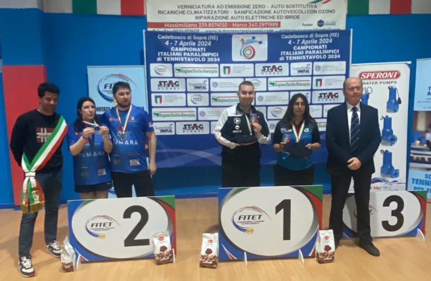 Campionati Italiani Paralimpici di Cadelbosco 2024 podio del doppio misto di classe 11