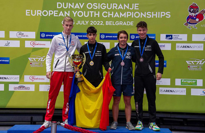 Andrea Puppo sul podio del singolare juniores dei Campionati Europei Giovanili 2022