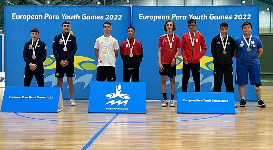 Bronzo Stefano Butti a squadre