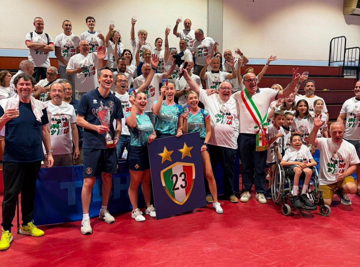 Brunetti Castel Goffredo festeggia 23 scudetto 2025 2026
