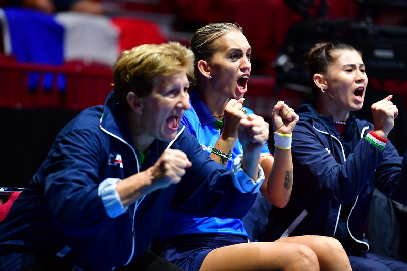 Campionati Europei a squadre di Malmo 2023 coach Timina esulta con Nikoleta Stefanova e Gaia Monfardini