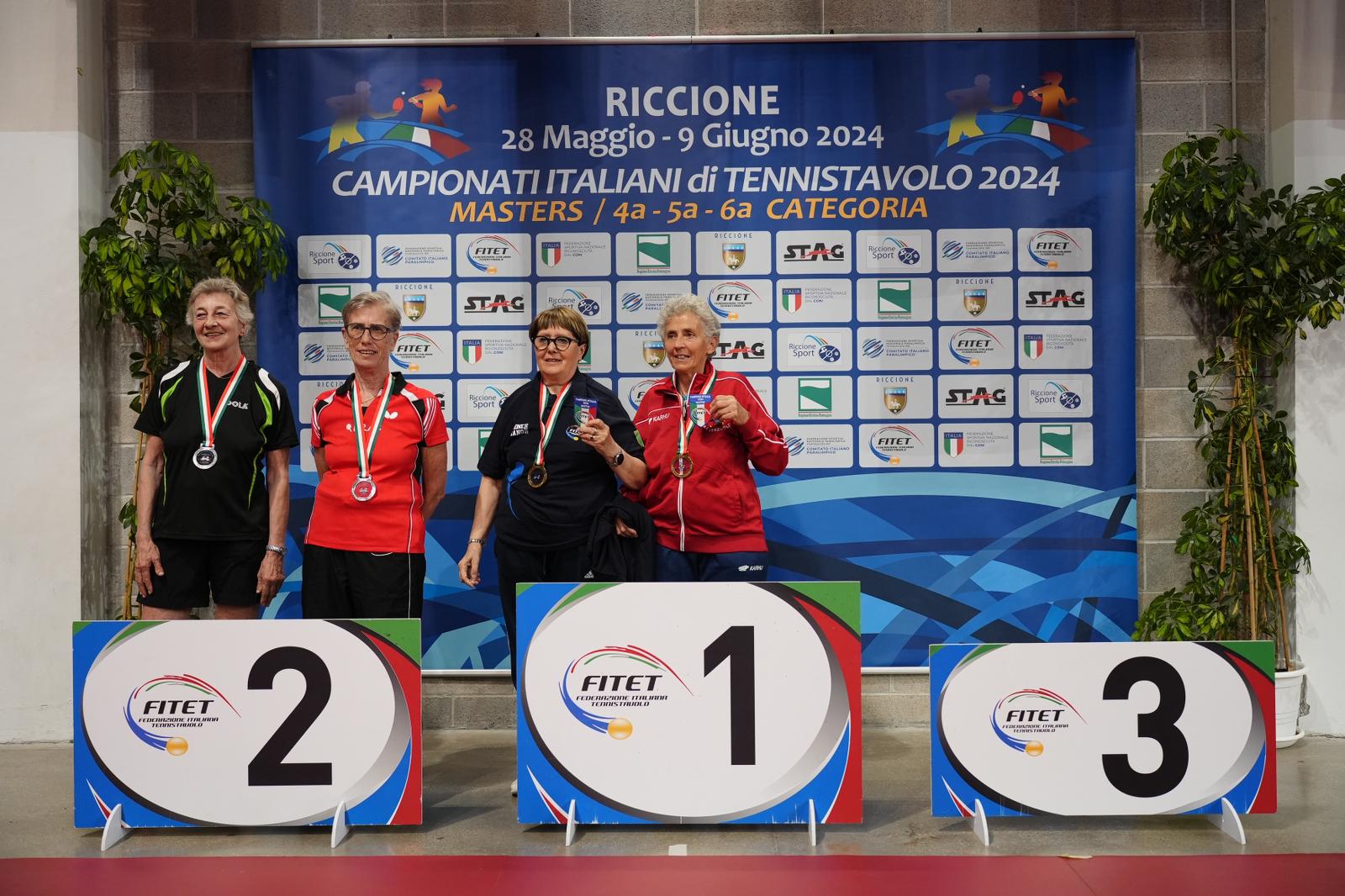 Campionati Italiani Master di Riccione 2024 podio del doppio femminile Over 70