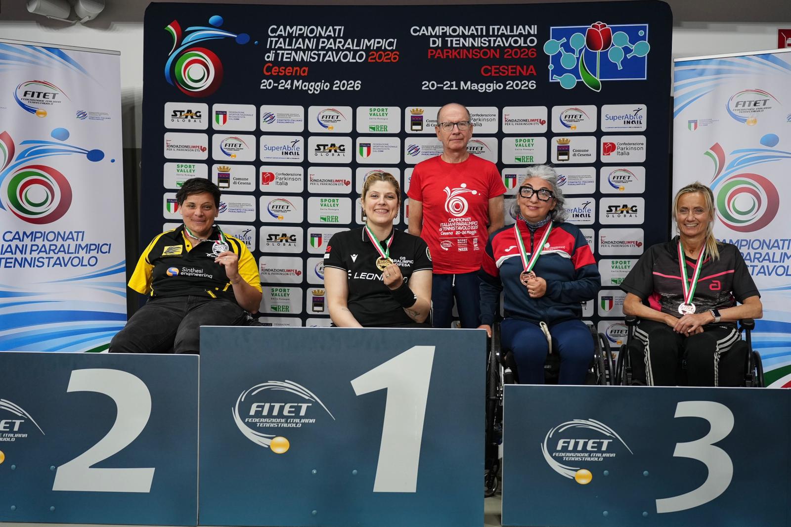 Campionati Italiani Paralimpici 2026 podio del singolare assoluto femminile di classe 2 completo