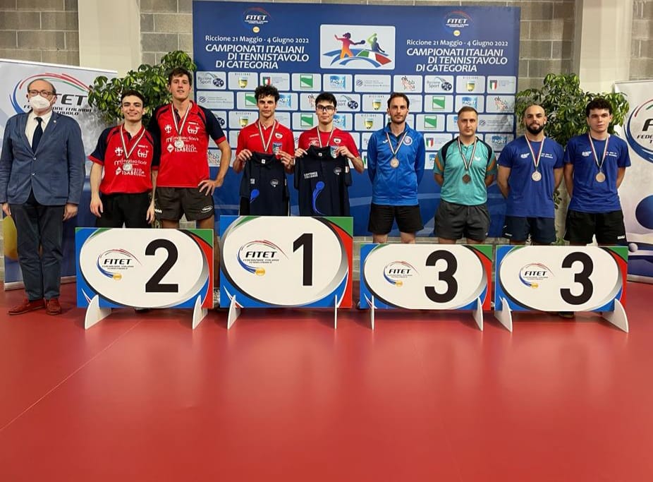Campionati Italiani di Categoria di Riccione 2022 podio del doppio maschile di terza categoria