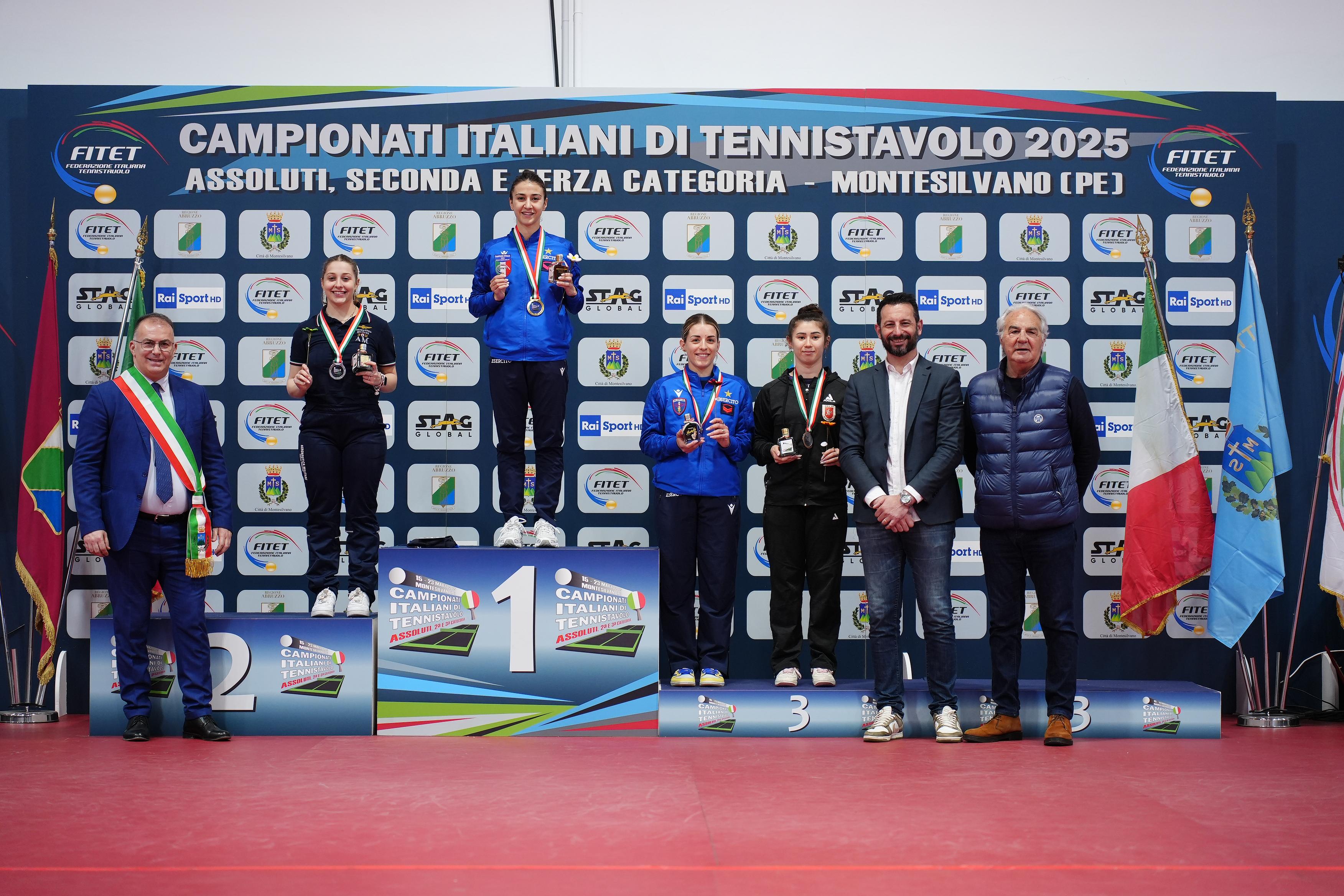 Campionati Italiani di Montesilvano 2025 podio del singolare femminile assoluto