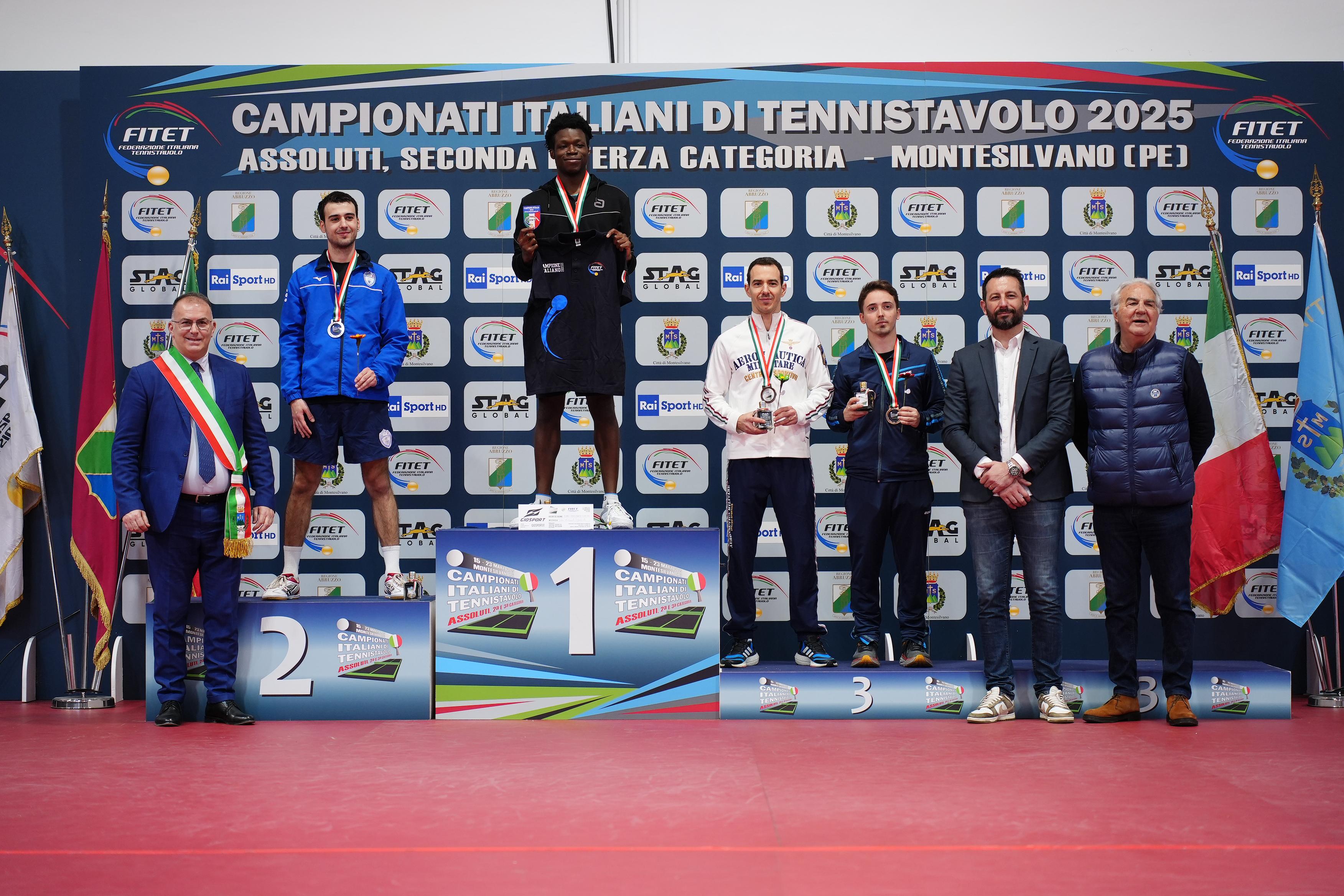 Campionati Italiani di Montesilvano 2025 podio del singolare maschile assoluto