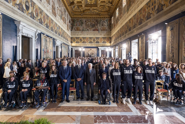 Cerimonia della resituzione delle bandiere 2024