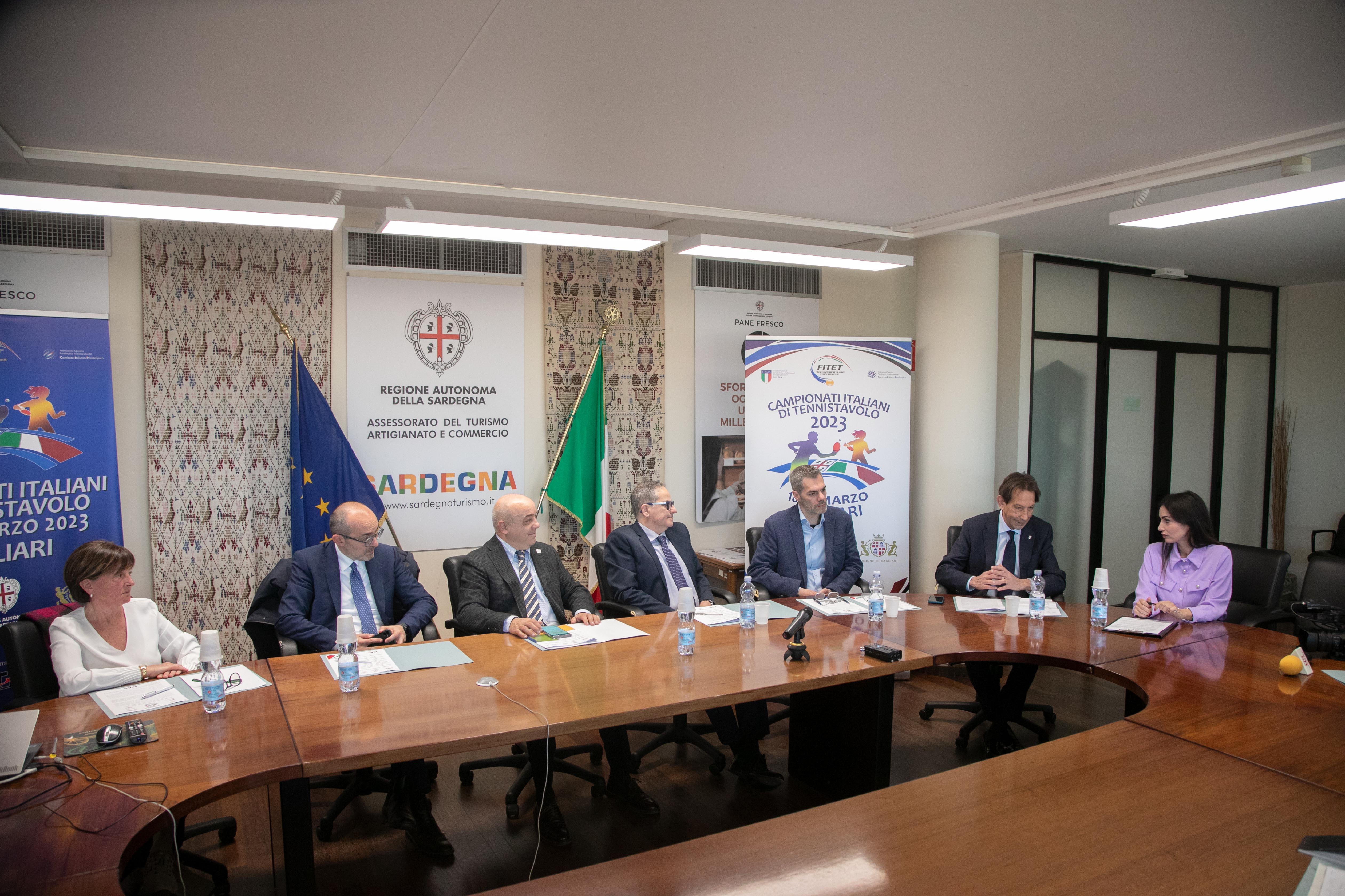 Conferenza stampa Campionati Italiani di Cagliari 2023 tavolo dei relatori