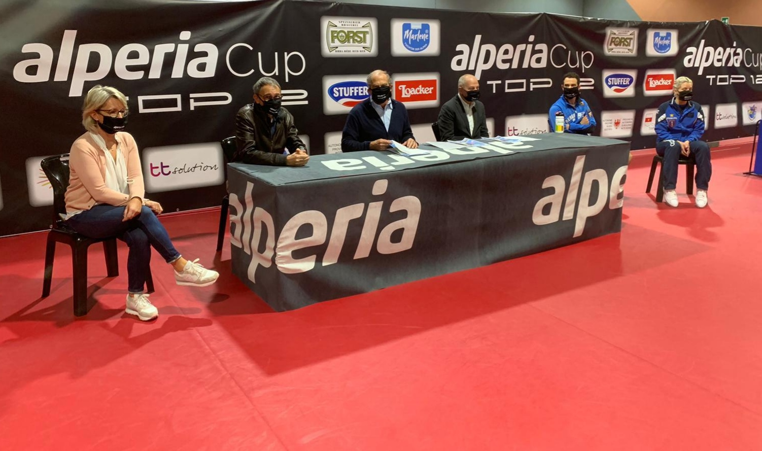 Conferenza stampa Top 12 di Bolzano tavolo dei relatori
