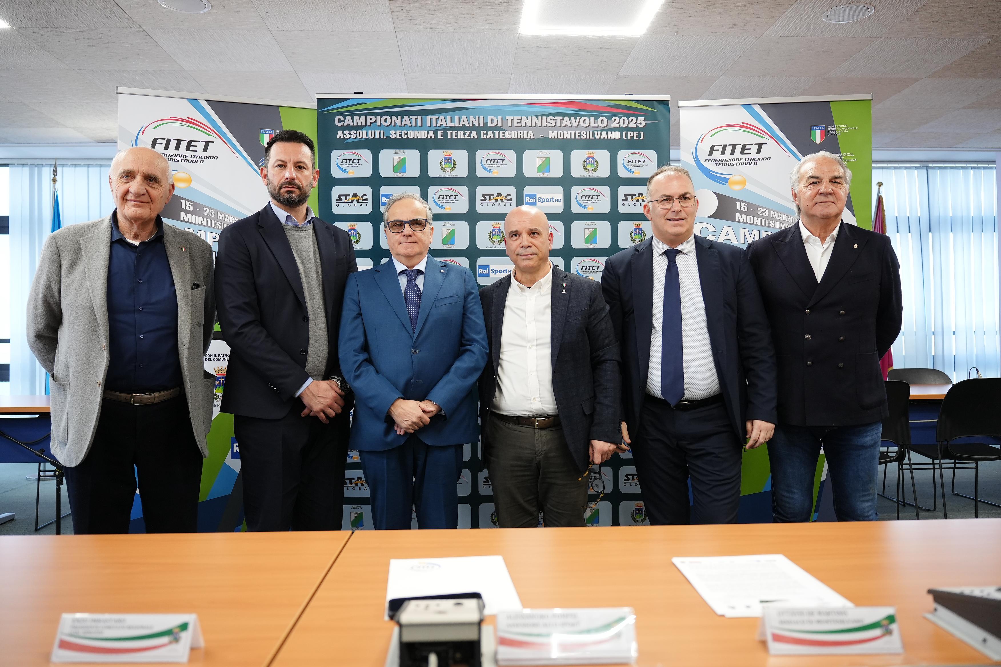 Conferenza stampa i relatori