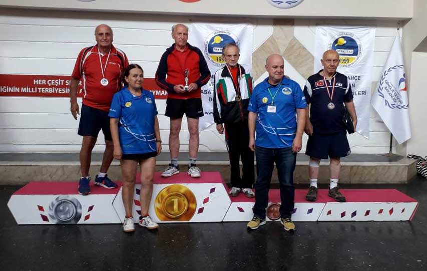 Efisio Pisano dargento al Fenerbahce Veterans Tournament 2019 ok