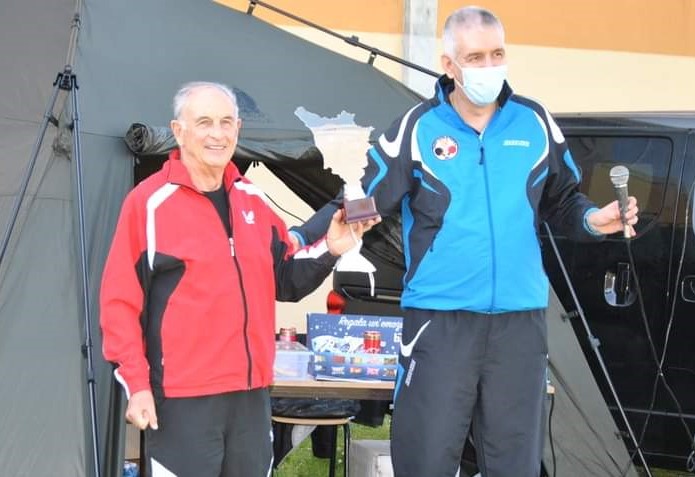 Emanuele Rame premiato da Luca Pancani