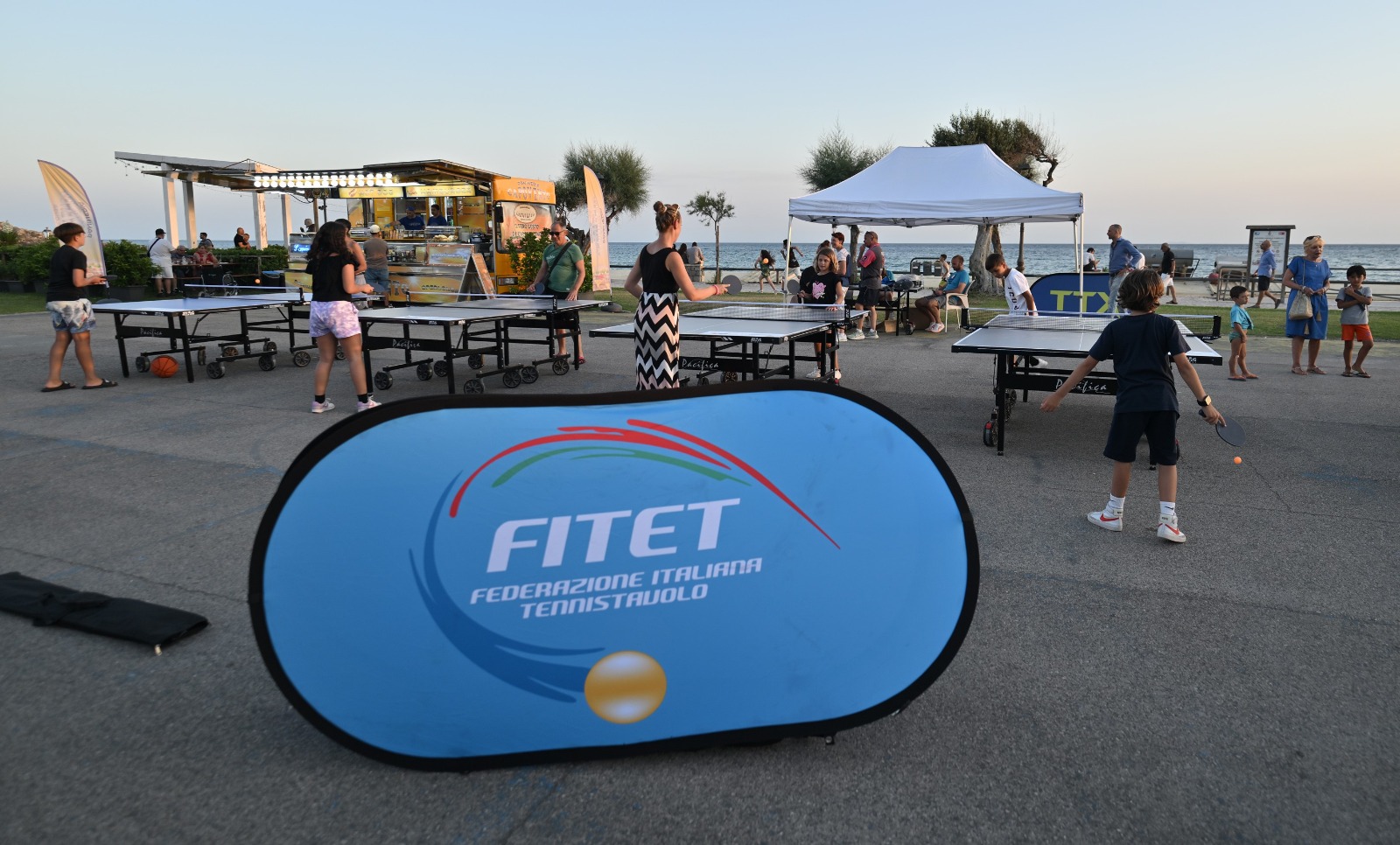 Evento a Sperlonga attività ai tavoli