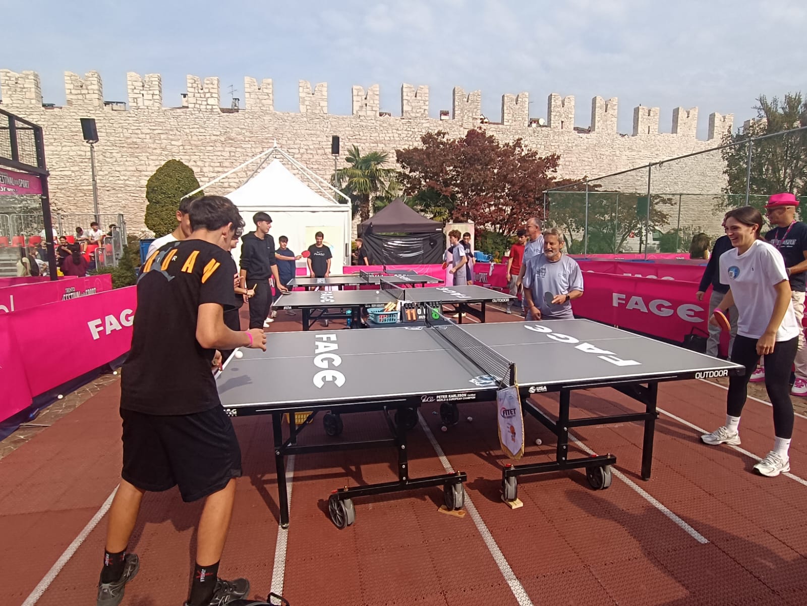 Festival dello Sport di Trento 2026 tavoli in piazza Fiera 2