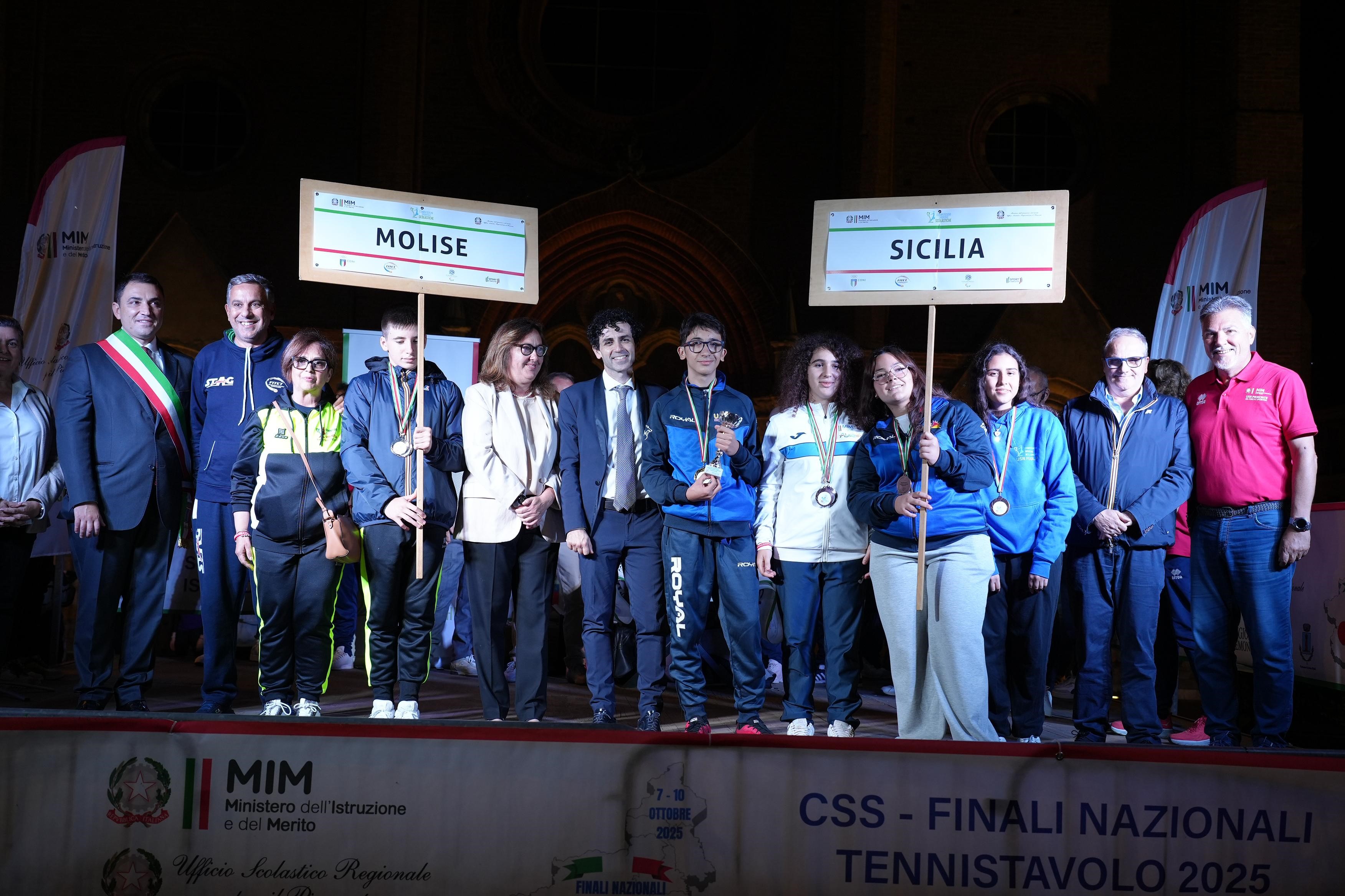 Finali Nazionali Gare Studentesche di Isola dAsti 2025 podio della gara paralimpica Open