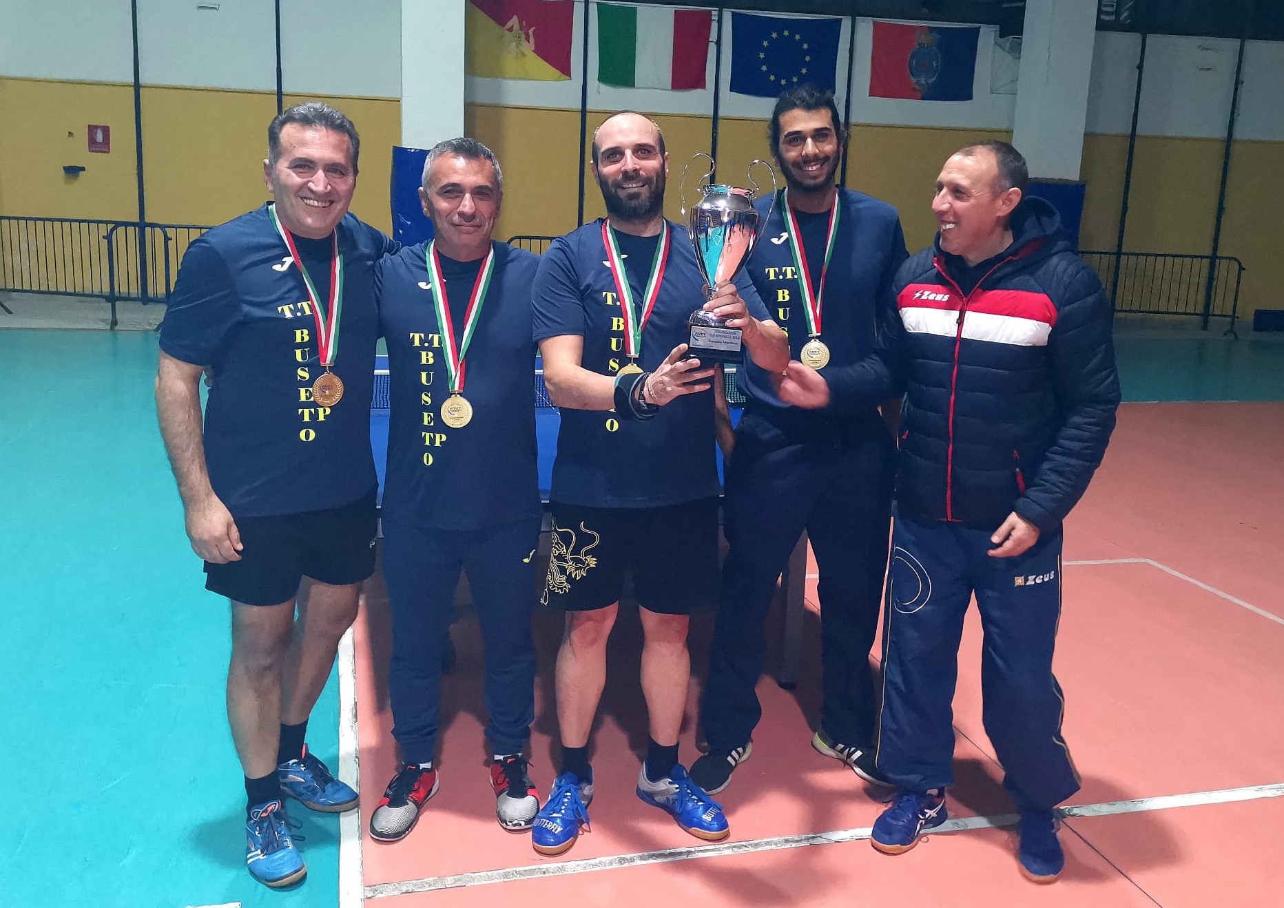 Foto 1 Il TT Buseto vincitore della fase regionale della Coppa Italia 2019 2020