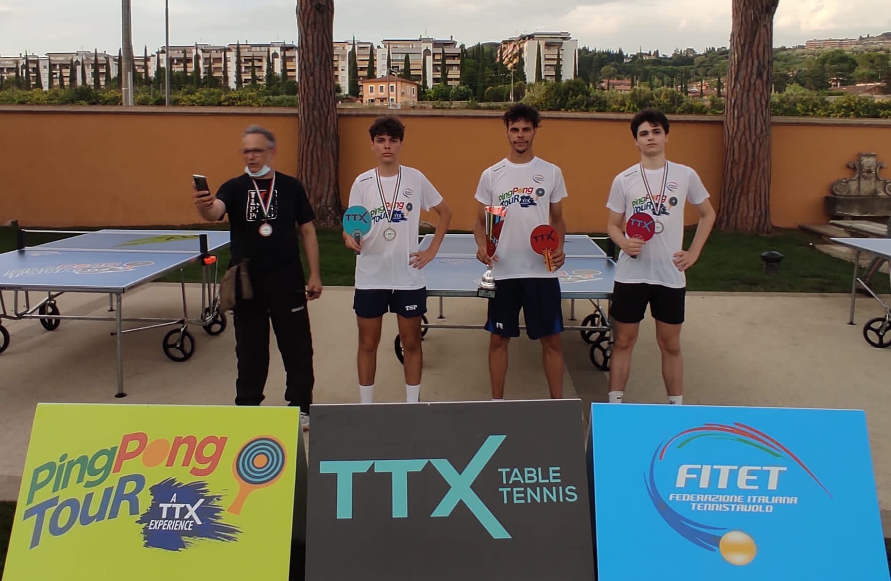 Foto 1 Ping Pong Tour 2021 tappa di Perugia il podio del torneo ufficiale
