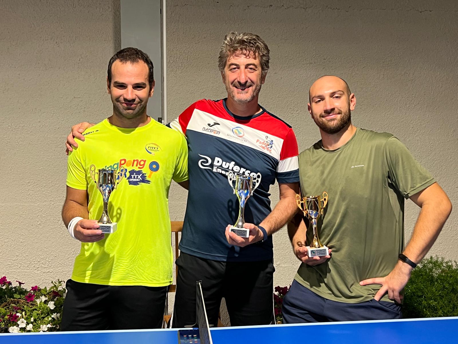 Foto 1 il podio del torneo ufficiale del TTX da sinistra Simone Chessari Marco Biazzo e Giovanni Cansonieri