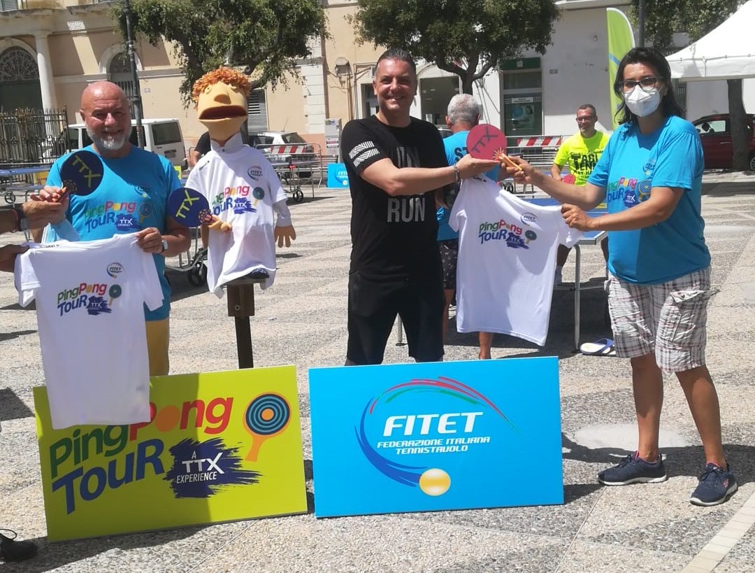 Foto 2 Tappa TTX di Gallipoli il consigliere Antonio Tasso e il vicepresidente della Provincia di Lecce Massimiliano Romano