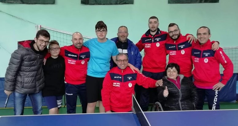 Foto 2 da sinistra andrea turco federico rosato avvesrsario francesco spedicato turco gianpiero e graziaSQUADRE