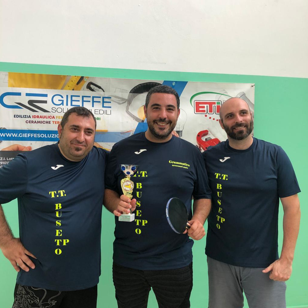 Foto 3 I tre tecnici. Rodi Caimi Incamicia