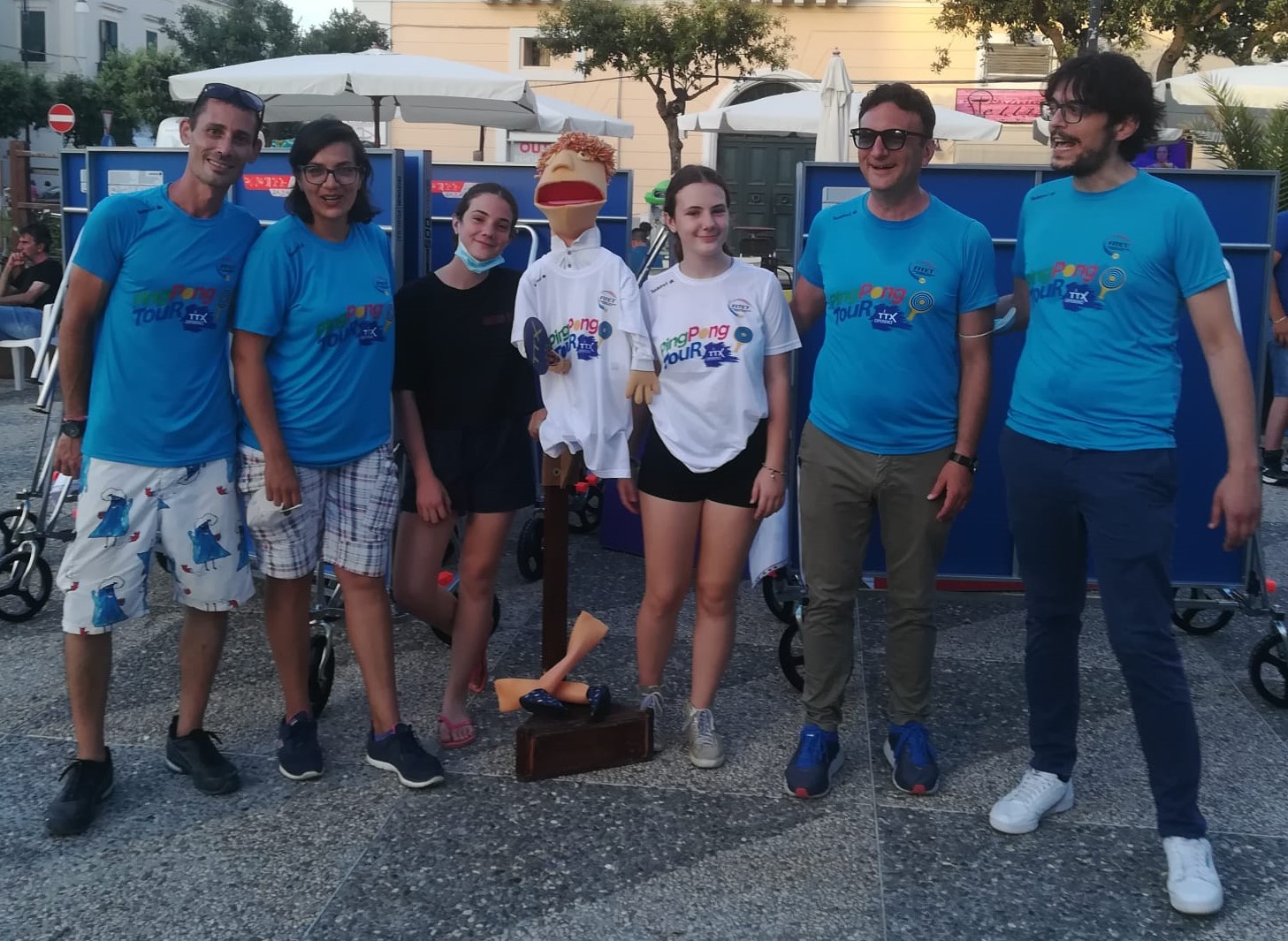 Foto 3 Tappa TTX di Gallipoli organizzatori e sostenitori