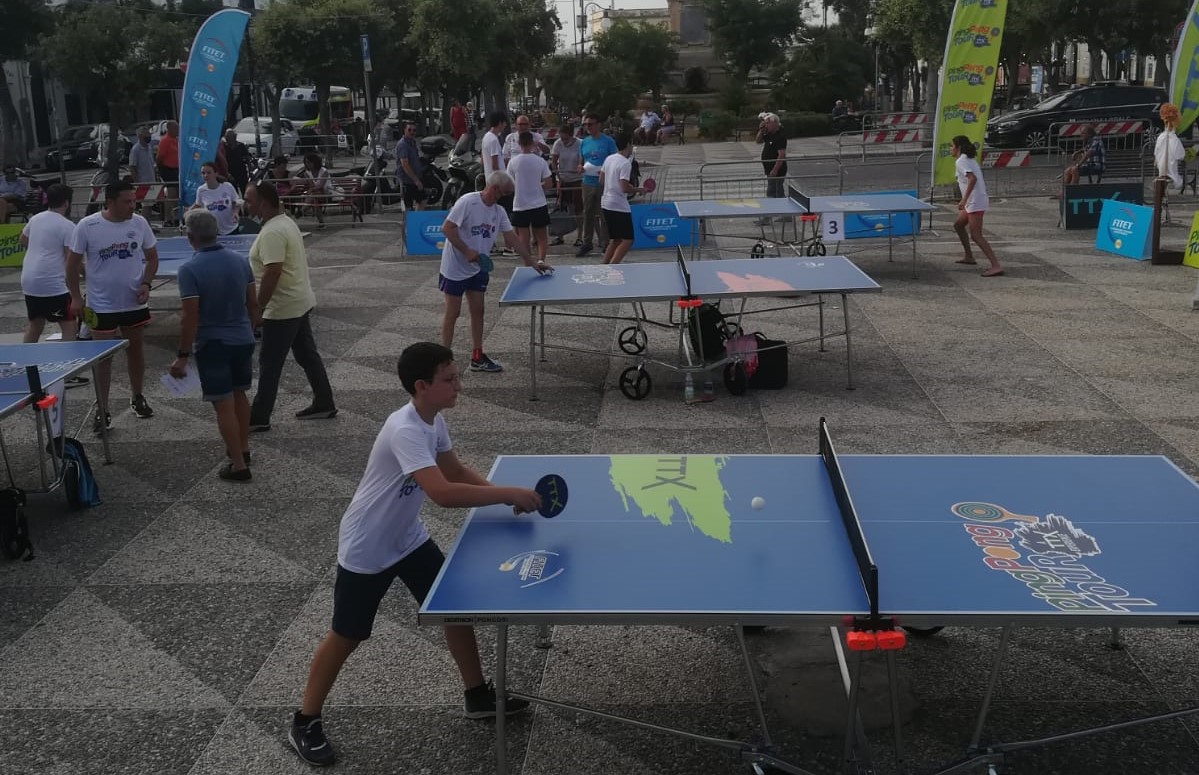 Foto 4 Tappa TTX di Gallipoli attività in piazza Tellini