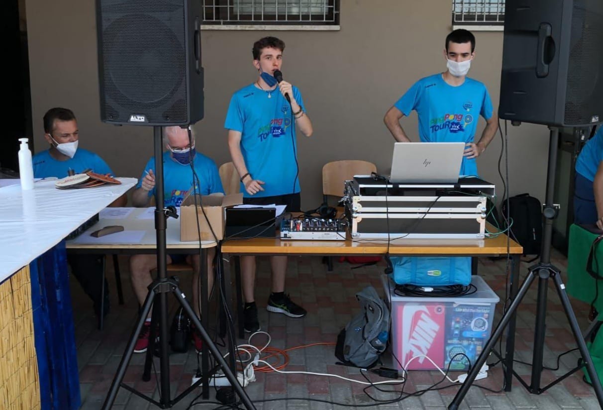 Foto 4 Tappa di Rubano del TTX gli organizzatori al lavoro