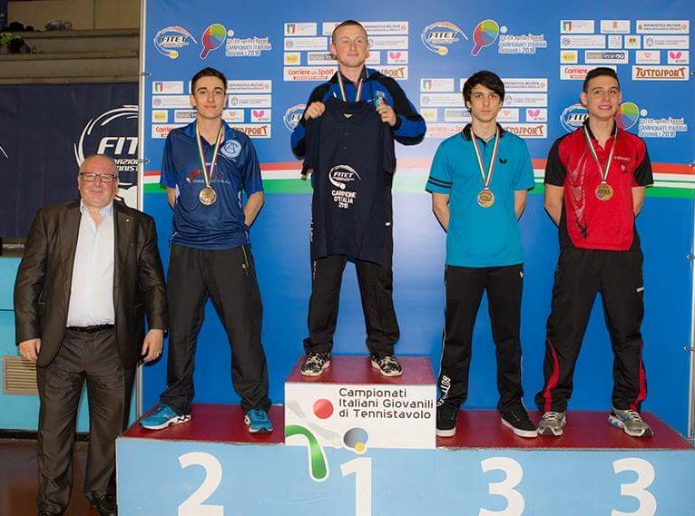 Foto 9 2015 2016 Amato Antonino Oro SMJ