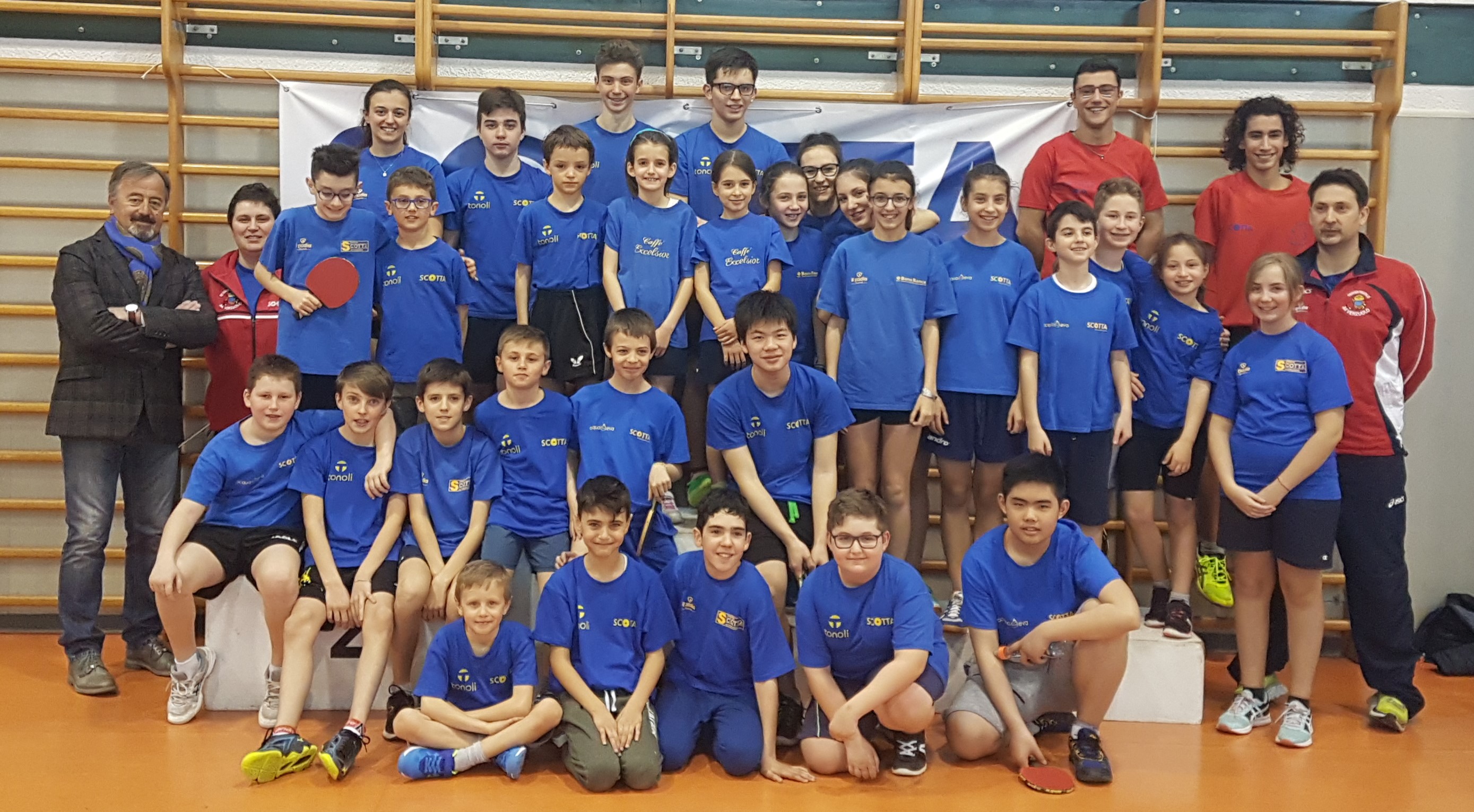 Foto di gruppo per i giovani