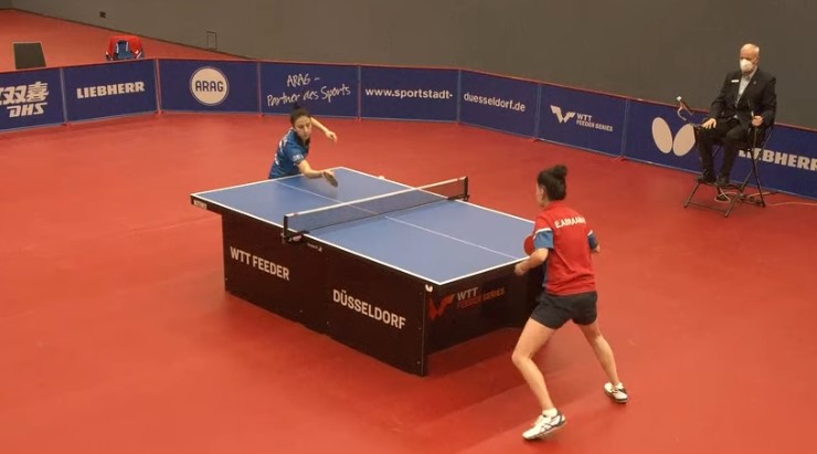 Giorgia Piccolin contro Elizabet Abraamian a Dusseldorf 2022