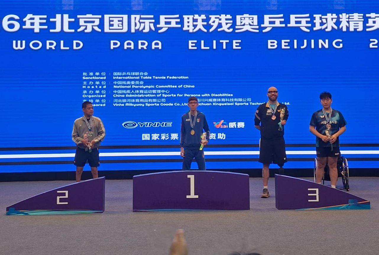 ITTF World Para Elite Beijng 2026 podio del singolare di classe 6 con Matteo Parenzan oro