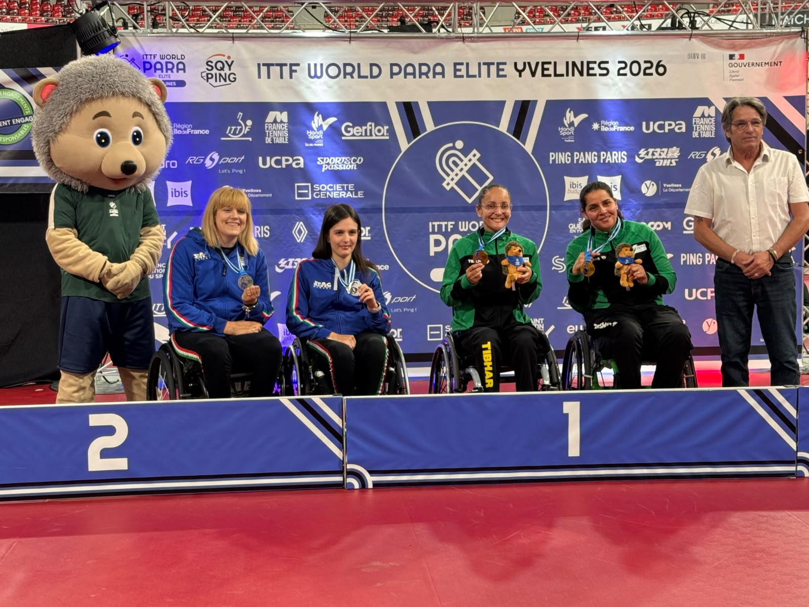ITTF_World_Para_Elite_Yvelines_2026_podio_del_doppo_femminile_di_classe_WD5_con_Carlotta_Ragazzini_e_Giada_Rossi_argento