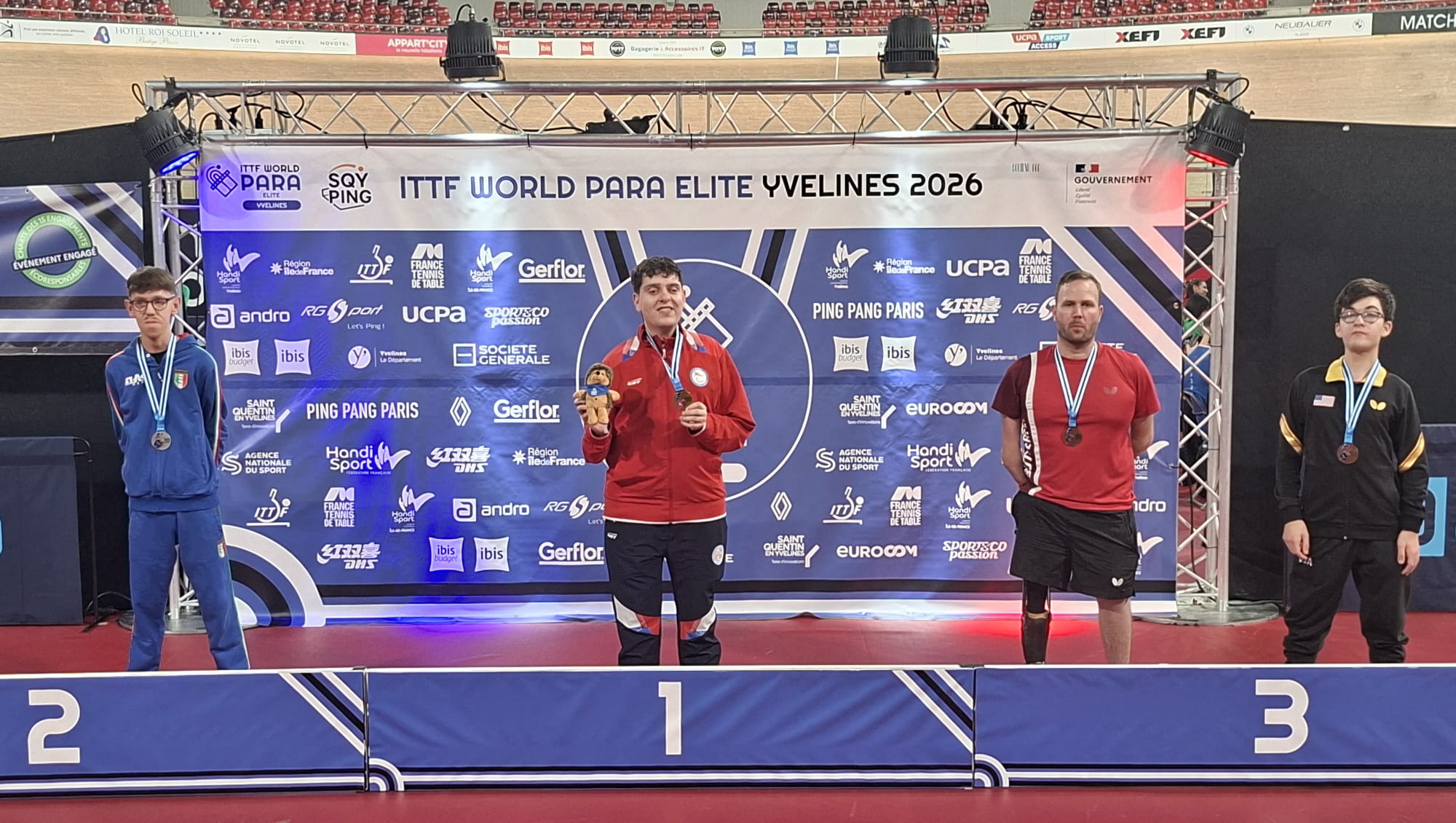 ITTF World Para Elite Yvelines 2026 podio del singolare di classe 6 con Matteo Parenzan argento