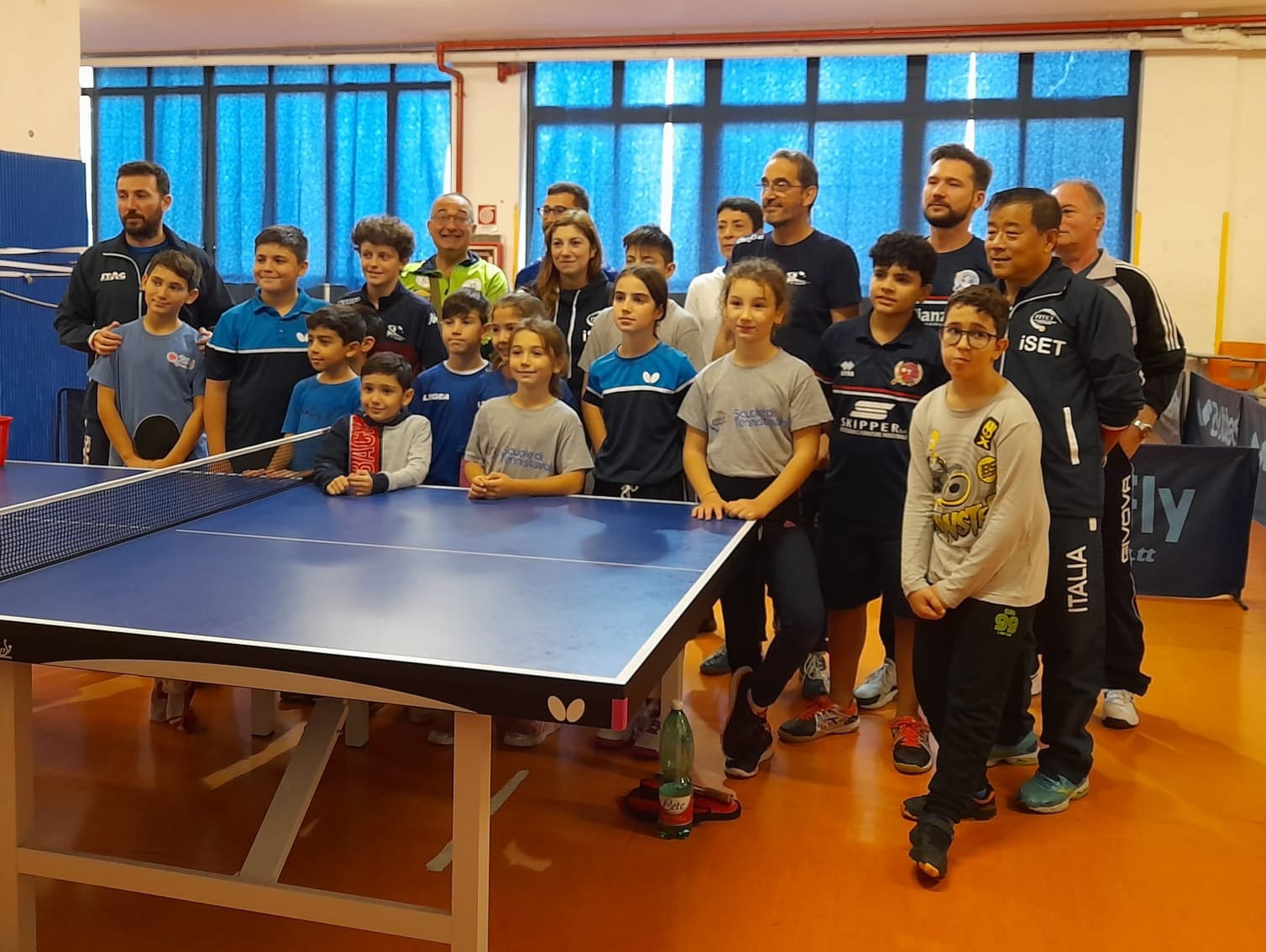 Incontri Scuole di Tennistavolo pugliesi con Yang Min a Lecce