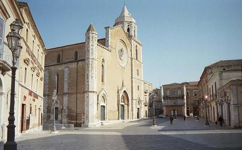 Lucera centro
