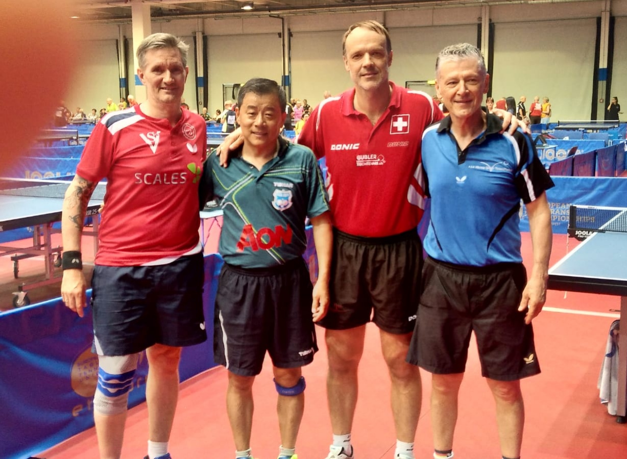 Marcello Cicchitti e Yang Min lo con lo svizzero Thierry Miller e il danese Henrik Vendelbo