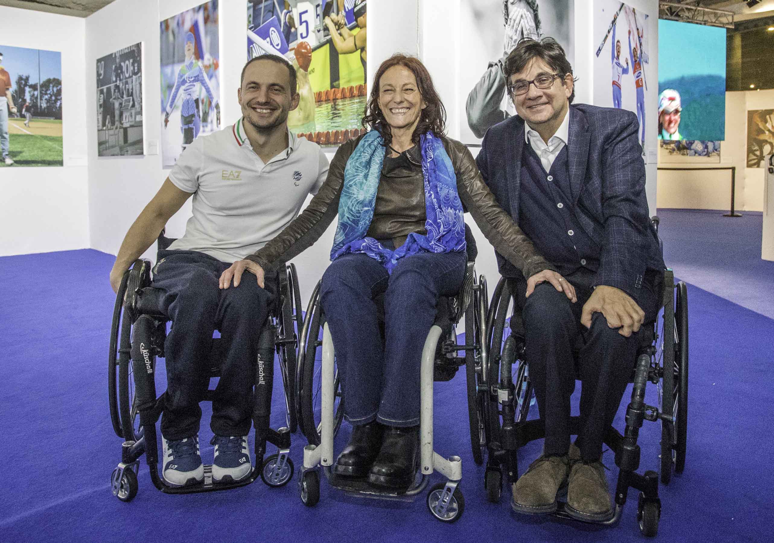Marco Dolfin con Patrizia Saccà e Luca Pancalli al Festival della Cultura Paralimpica foto di Mauro Ujetto
