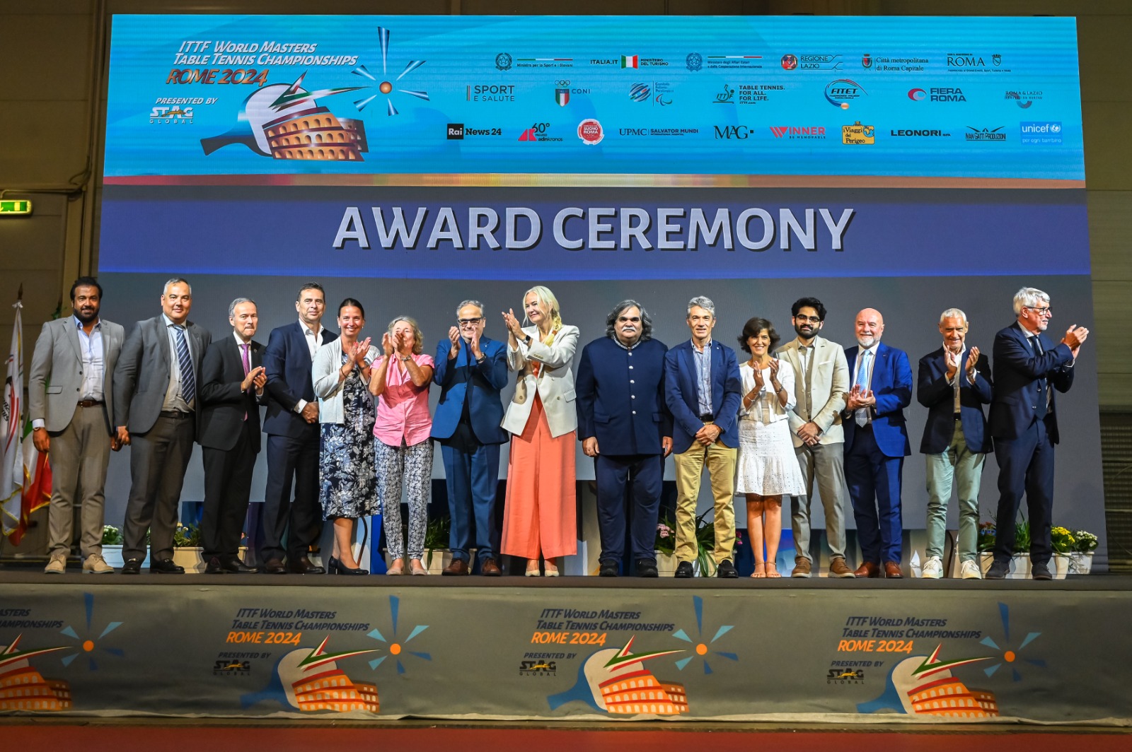 Mondiali Master di Roma gruppo autorità al termine della cerimonia di premiazione