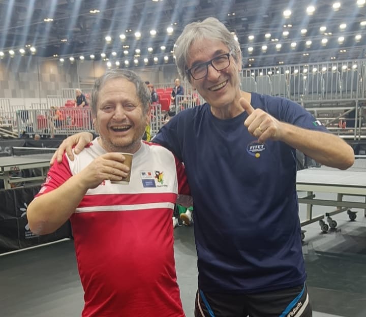 Mondiali Veterani 2023 in Oman Pierluigi Offredi e il francese Marc Hatchadourian