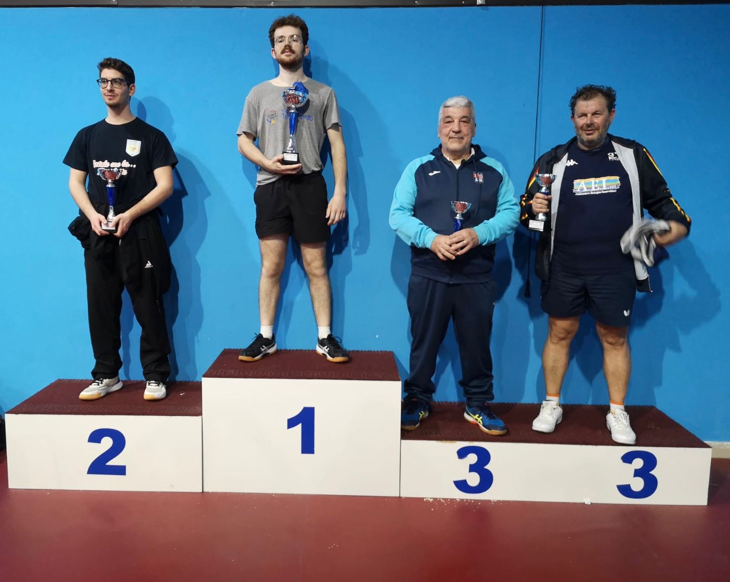 Open di San Nicola la Strada 17 18 maggio 2025 podio del singolare Over 2000 maschile Over 150 femminile