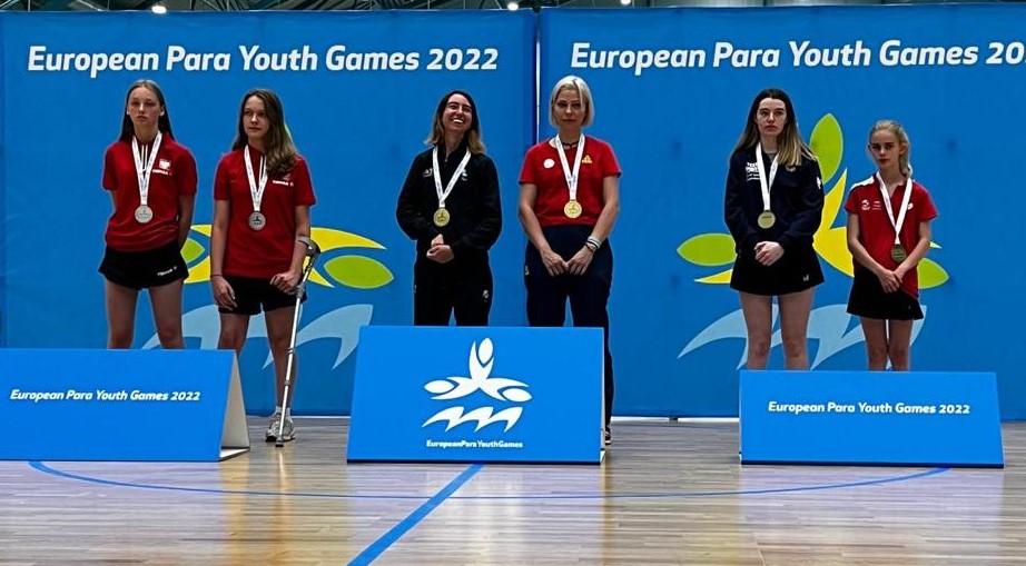 Oro Elena Elli a squadre
