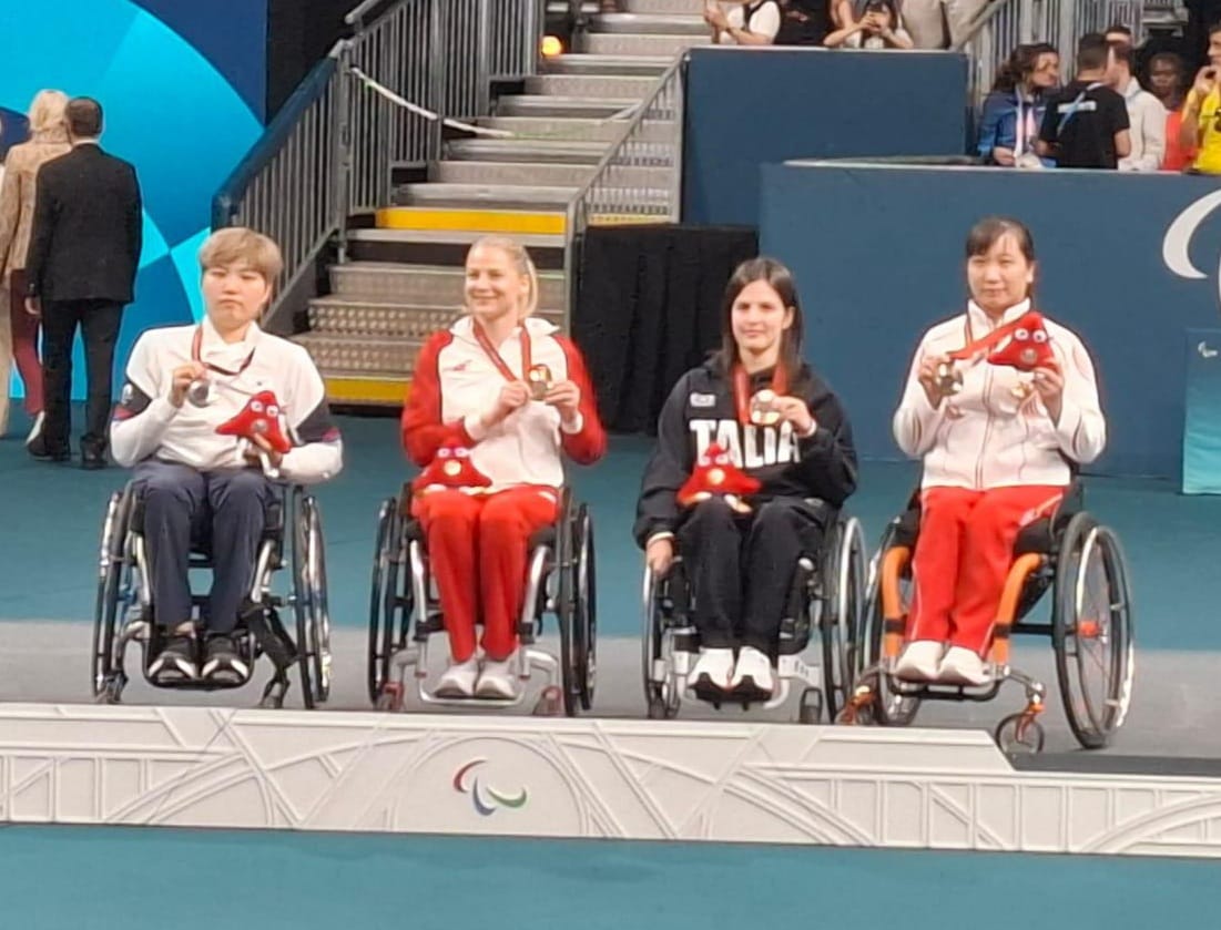 Paralimpiadi di Parigi 2024 podio del singolare di classe 3 con Carlotta Ragazzini bronzo