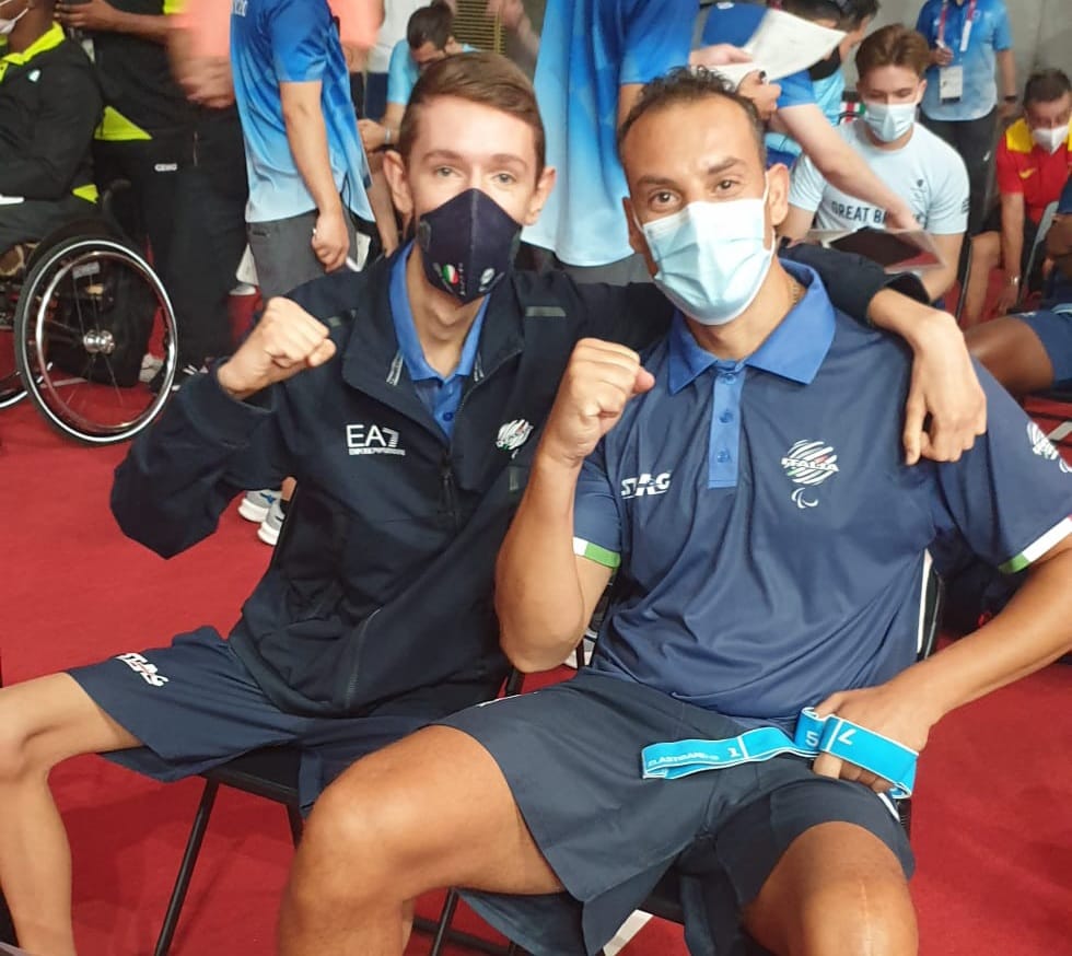 Paralimpiadi di Tokyo 2020 Matteo Parenzan e Amine Kalem nella gara a squadre di classe 9 10