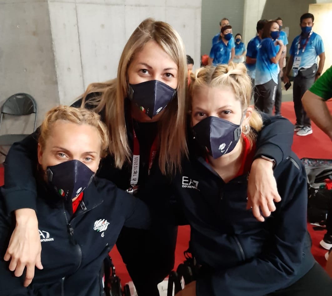 Paralimpiadi di Tokyo 2020 Michela Brunelli e Giada Rossi con Eva Pittini