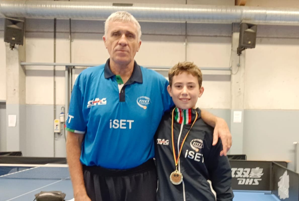 Pietro Andreoli con il tecnico Sebastiano Petracca allo Stiga Masters Minimes 2022