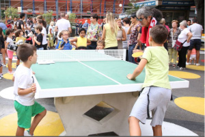 Ping Pong in piazza a Milano copia