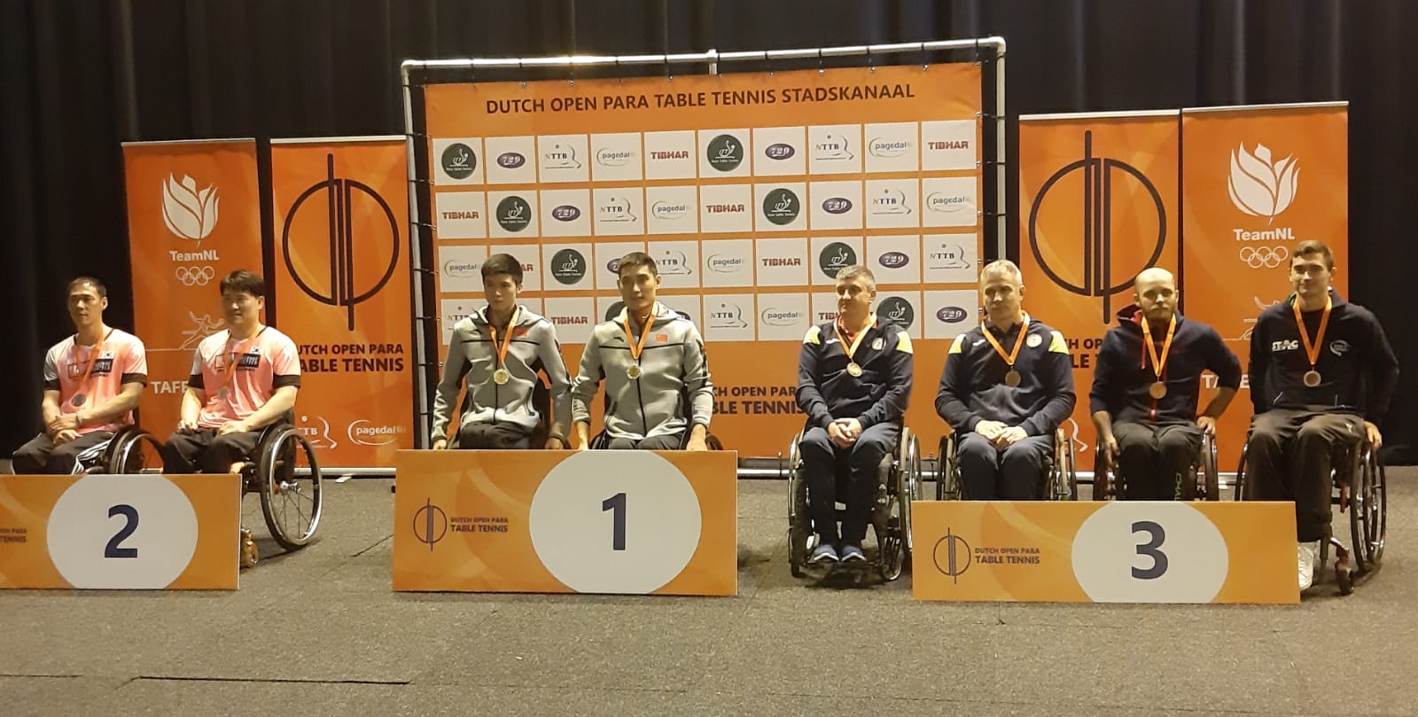 Podio a squadre di classe 3 Open di Olanda paralimpico 2019