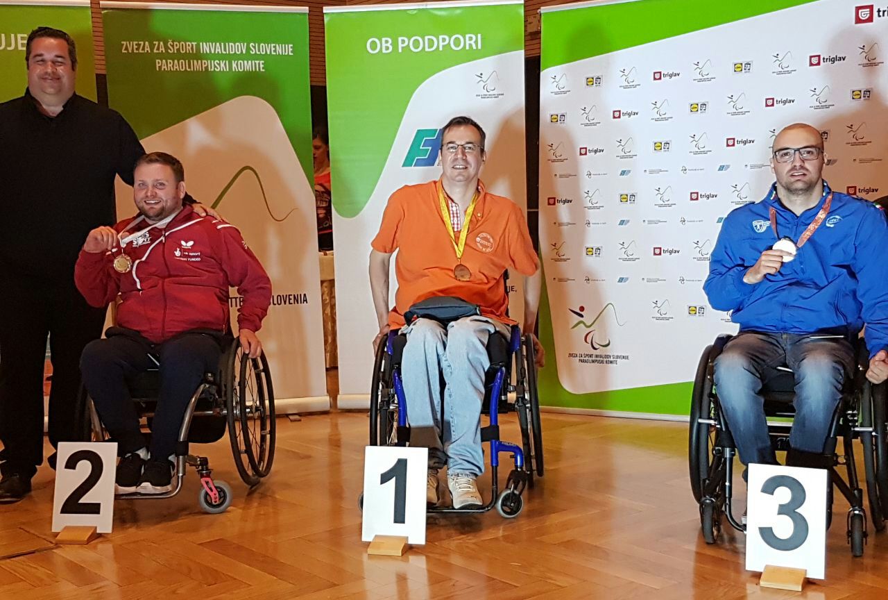 Podio singolare di classe 1 Lasko 2017